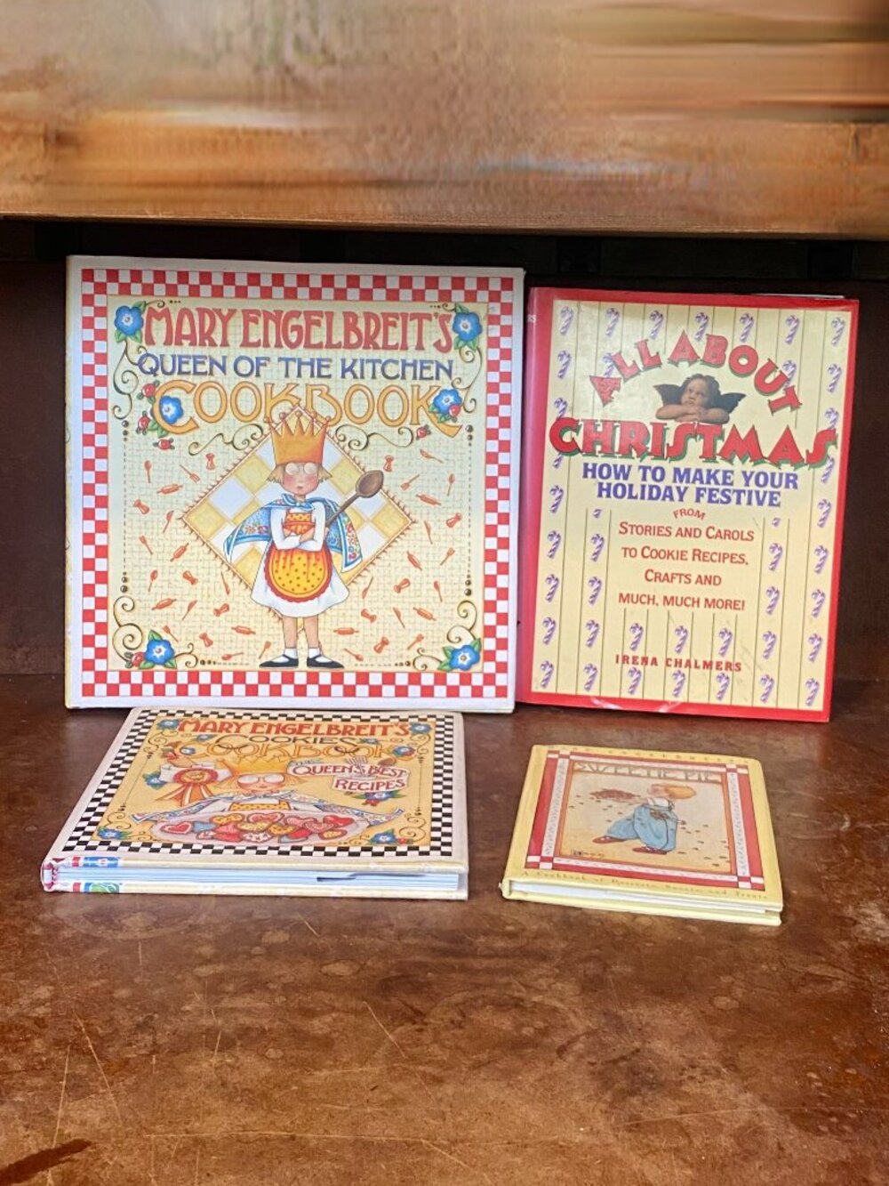 LOT Mary Engelbreit Irena Chambers Books Christmas Cookies Sweetie Pie Cookbook
